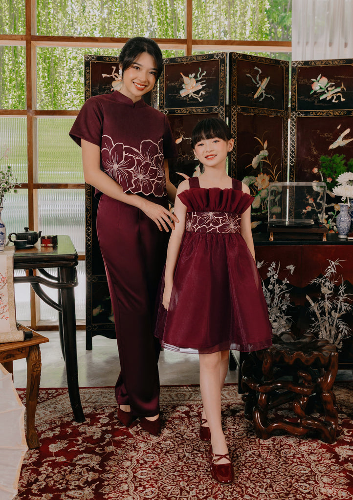 Mila Pants Women in Maroon