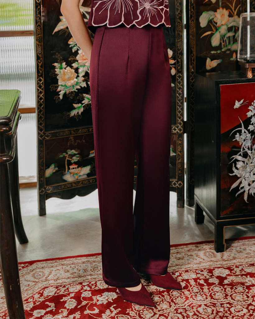 Mila Pants Women in Maroon